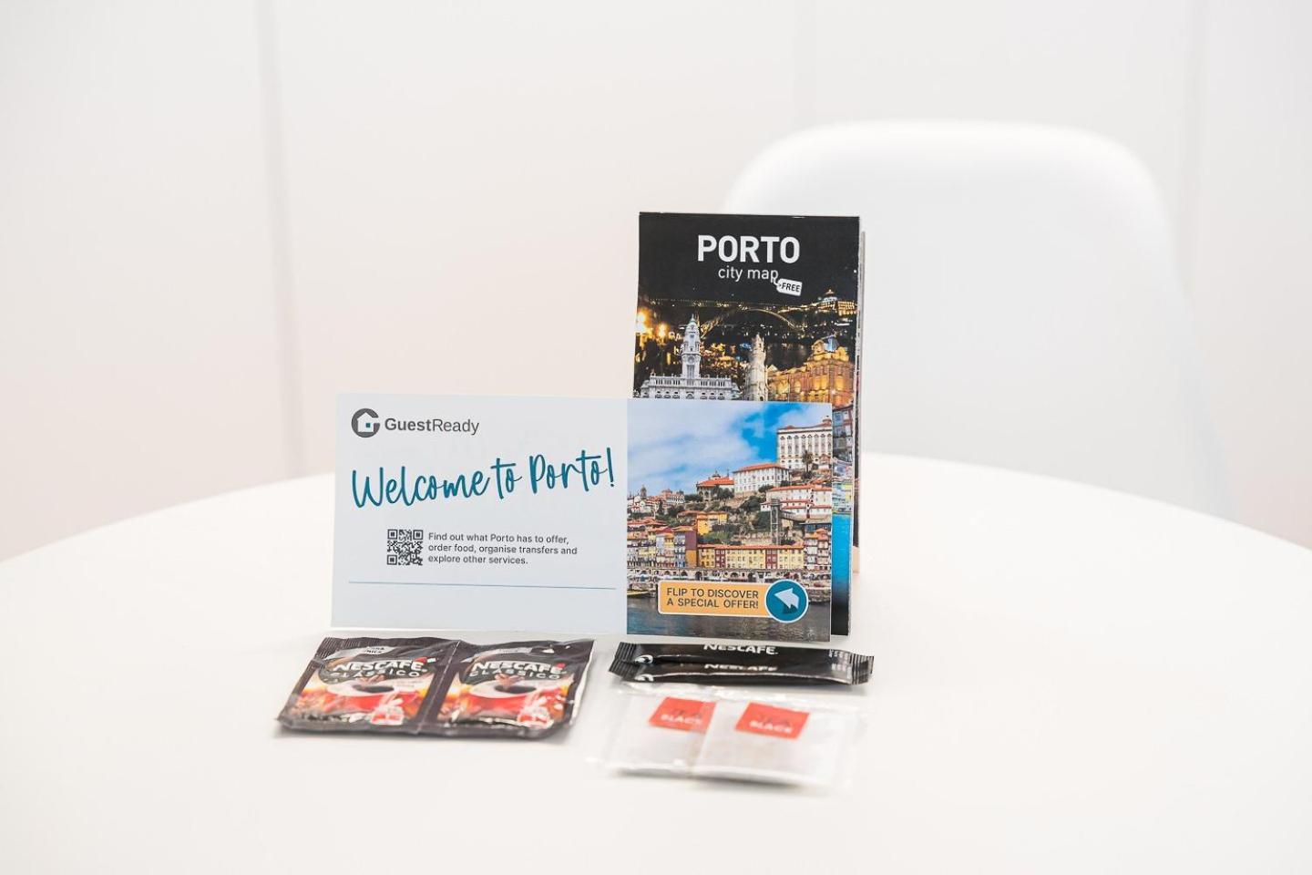 Guestready - Luminescence Near Carmo Church Porto Exterior foto