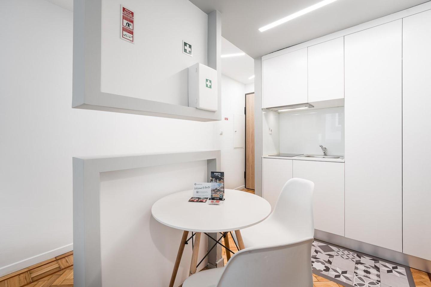 Guestready - Luminescence Near Carmo Church Porto Exterior foto